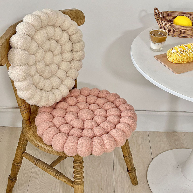 Coussin japonais tissé à fleur - Tatami Mat Rush avis et prix